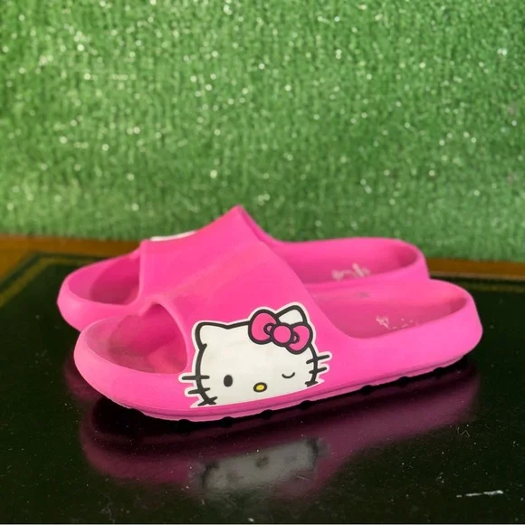 Hello Kitty Pink Slide Sandals Girls Kids Size 4-5 - Picture 3 of 6